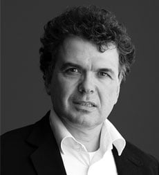 Κώστας Καραντινινής